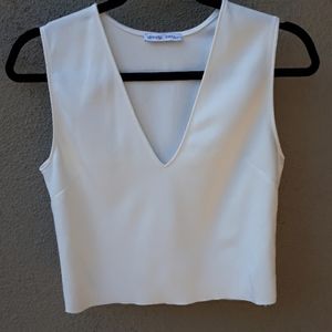ZARA WHITE RAW EDGE CROPPED TOP SIZE MED